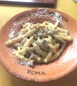 Pasta Carbonara | What to eat in Italy | Italy Travel | osteria della fortunata