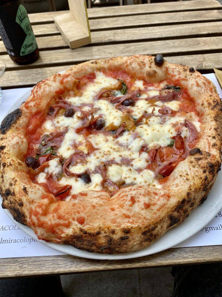 Naples Pizza | Pizza Napoli | Things to do in Naples