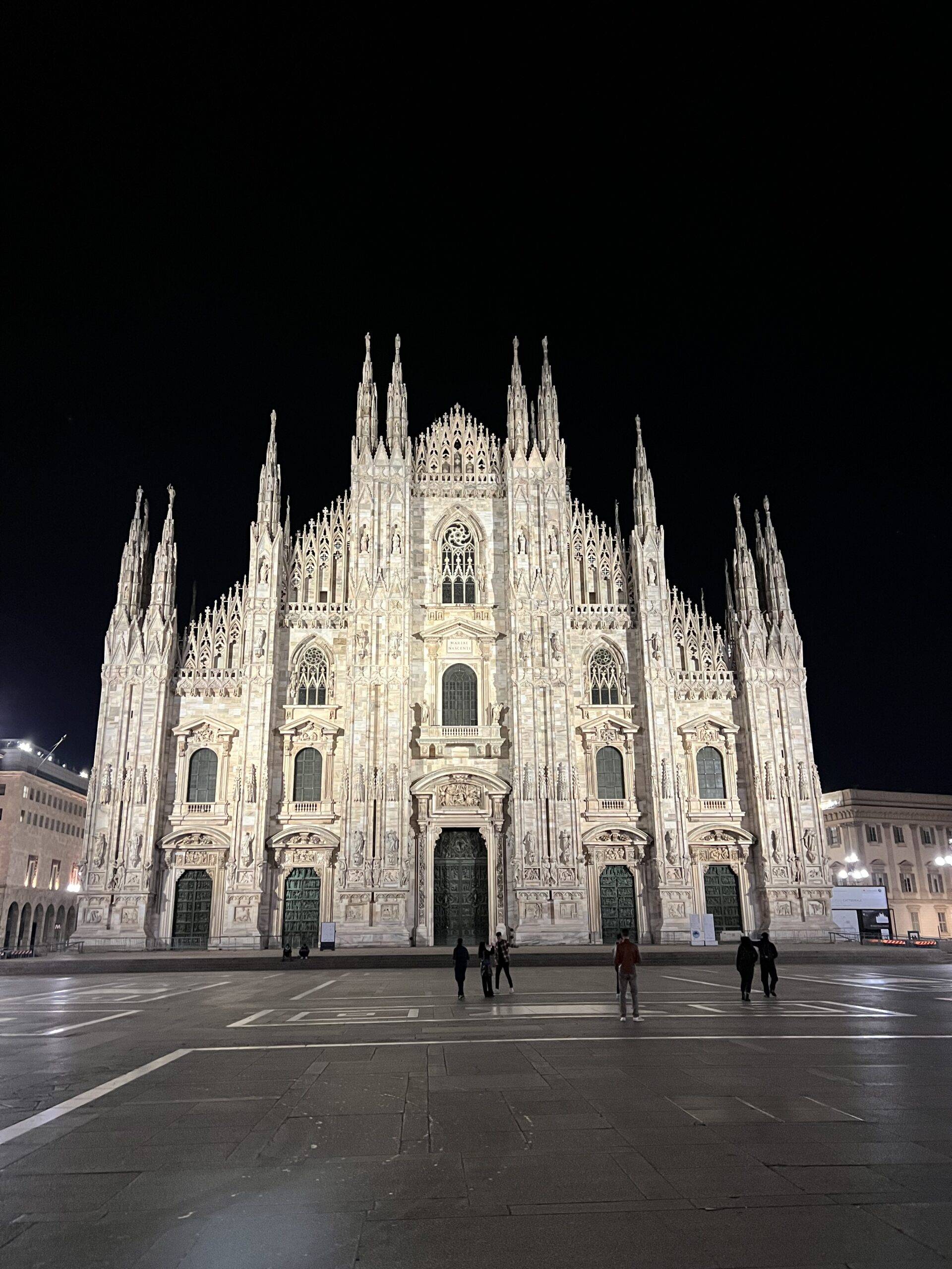 Milan Nightlife | Milan Duomo