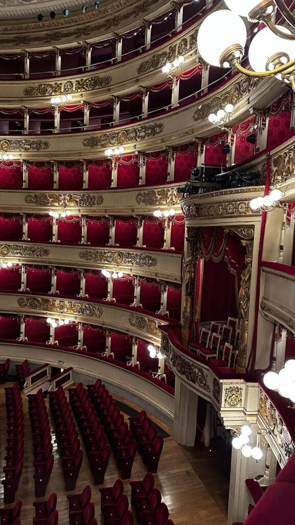 Things to do in Milan for a day | Teatro Alla Scala